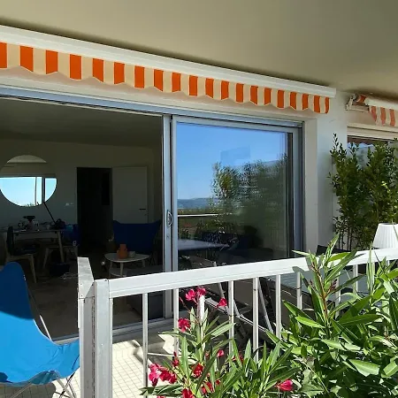 Superbe T2cabine Vue Acces Direct Benoit Daire *