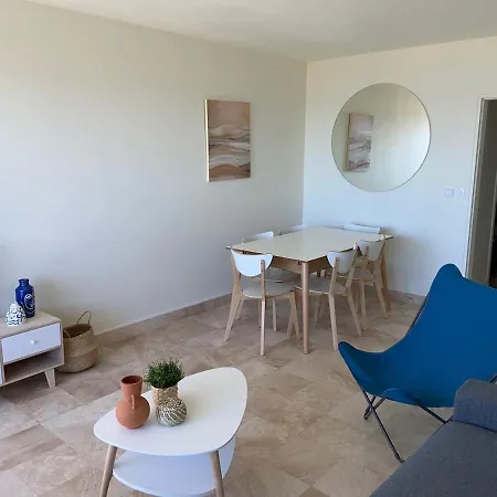 Appartement Superbe T2cabine Vue Acces Direct Benoit