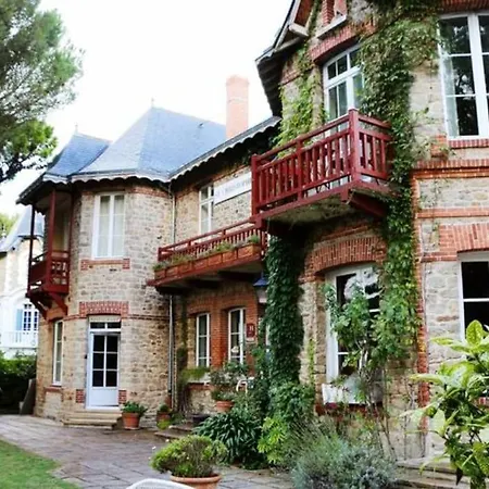 Superbe T2cabine Vue Acces Direct Benoit Appartement *